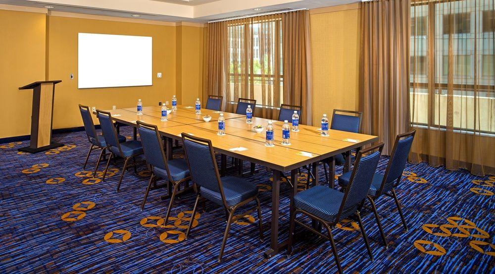 Hotel Courtyard By Marriott Washington Capitol Hill/Navy Yard Extérieur photo