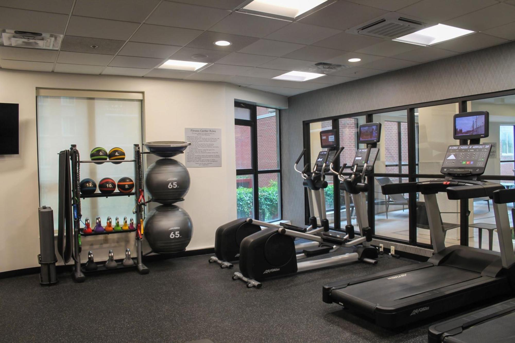 Hotel Courtyard By Marriott Washington Capitol Hill/Navy Yard Extérieur photo
