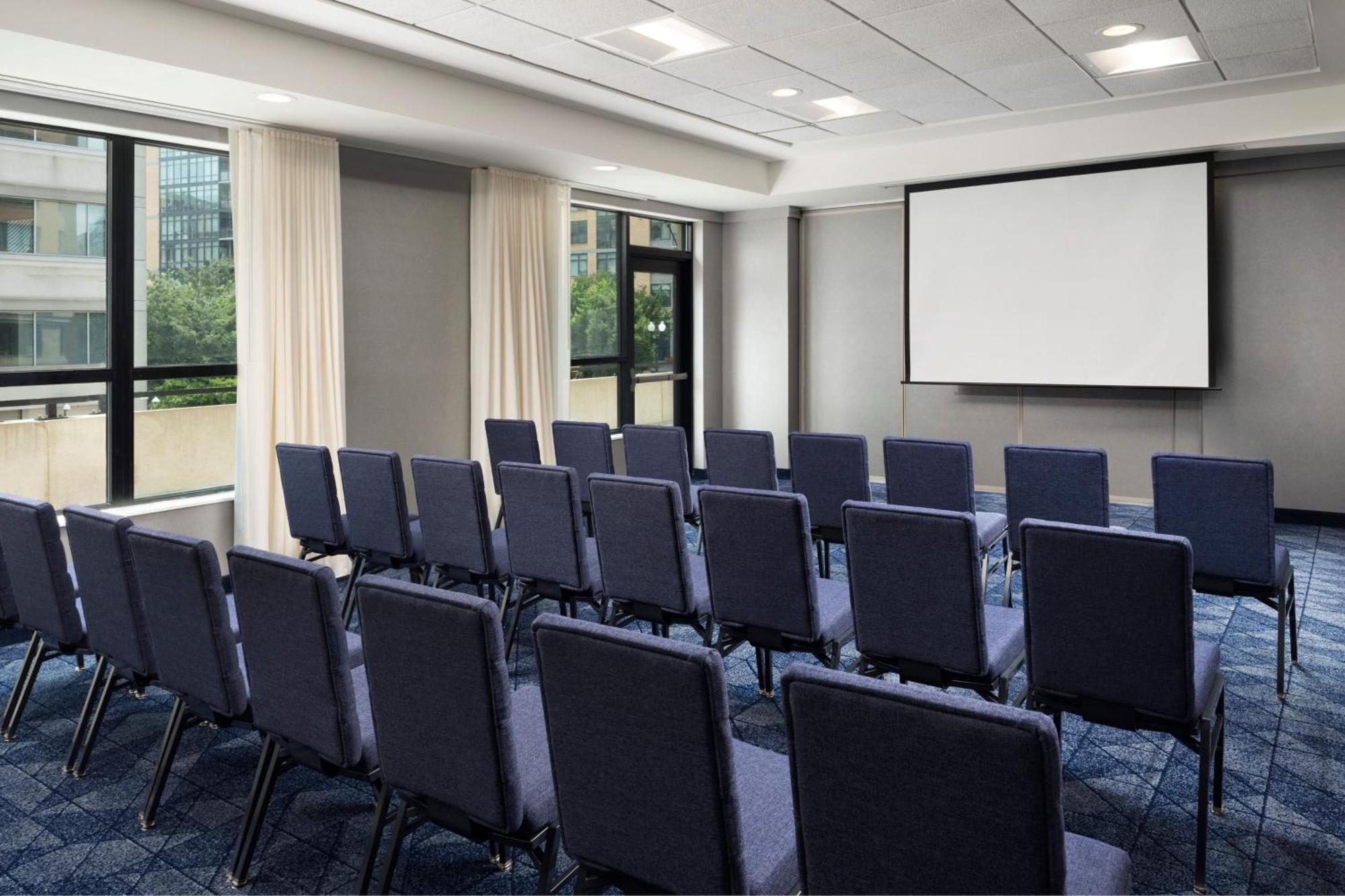 Hotel Courtyard By Marriott Washington Capitol Hill/Navy Yard Extérieur photo
