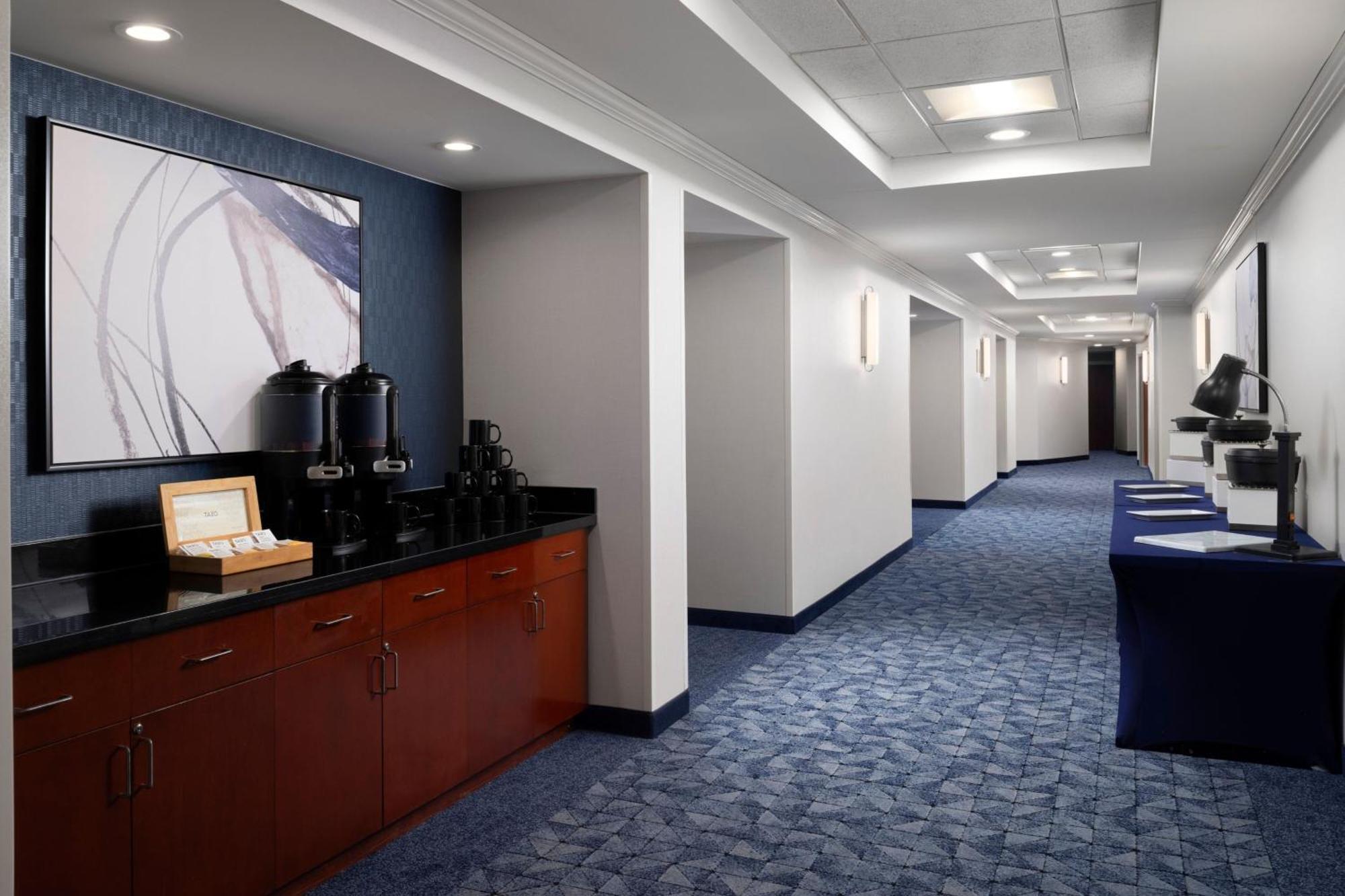 Hotel Courtyard By Marriott Washington Capitol Hill/Navy Yard Extérieur photo