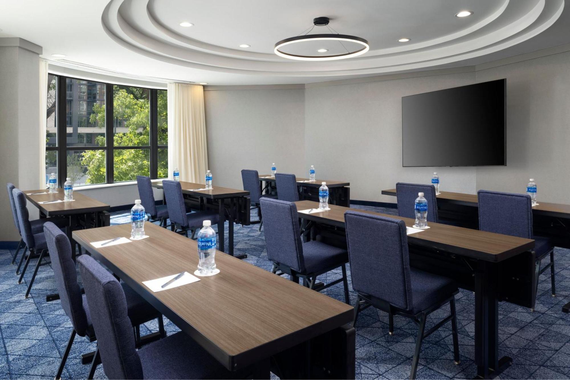 Hotel Courtyard By Marriott Washington Capitol Hill/Navy Yard Extérieur photo