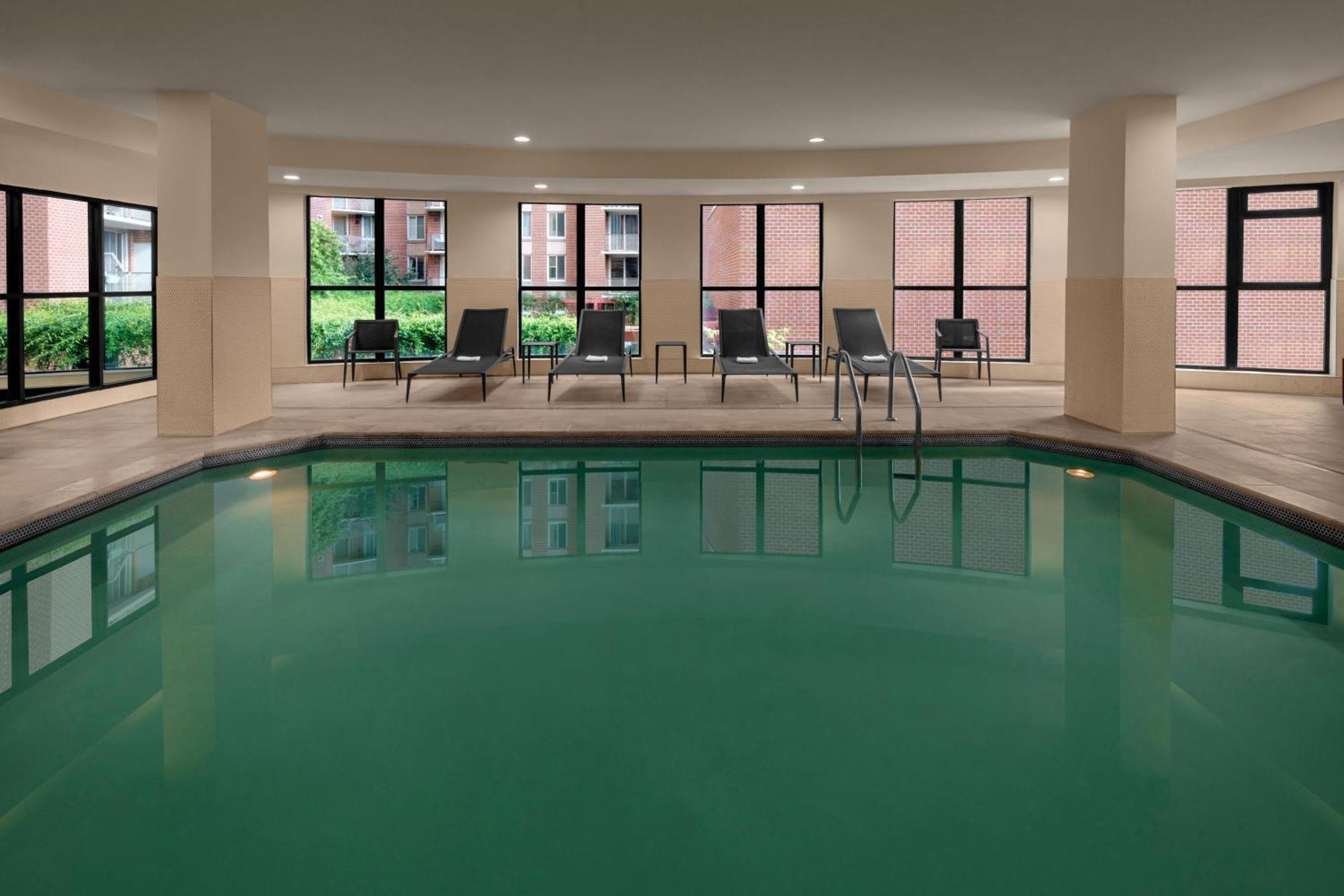 Hotel Courtyard By Marriott Washington Capitol Hill/Navy Yard Extérieur photo