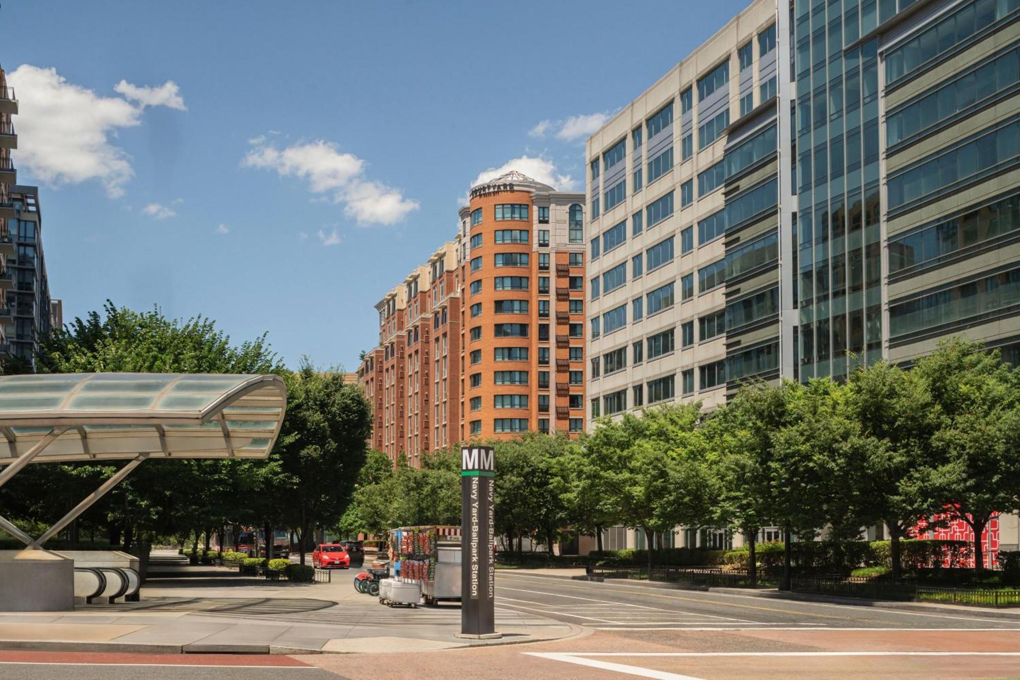 Hotel Courtyard By Marriott Washington Capitol Hill/Navy Yard Extérieur photo