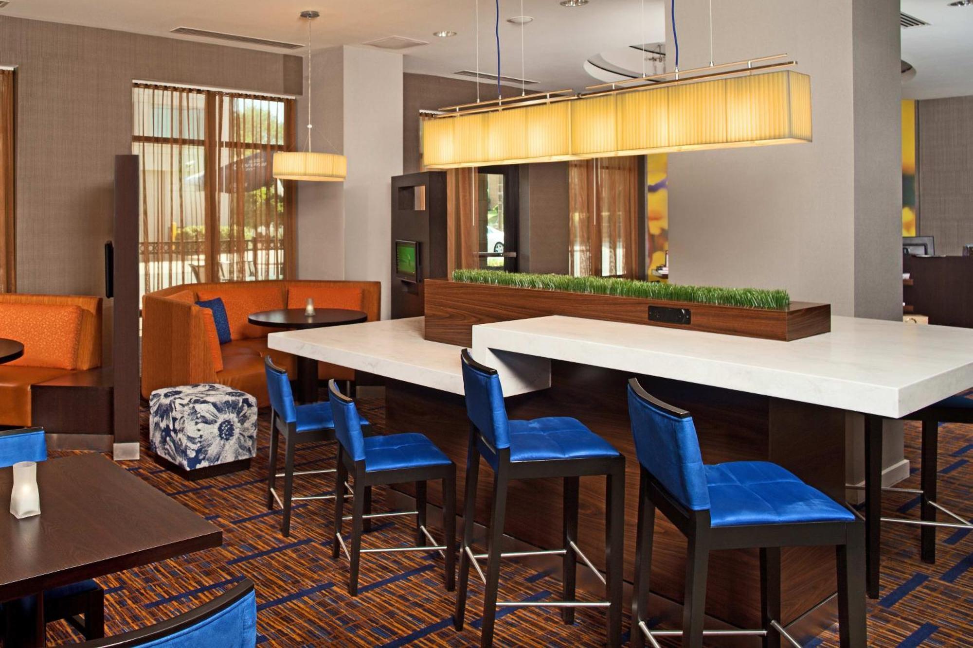 Hotel Courtyard By Marriott Washington Capitol Hill/Navy Yard Extérieur photo